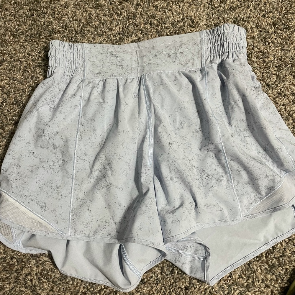 Lululemon Hotty Hot shirt size 6 blue